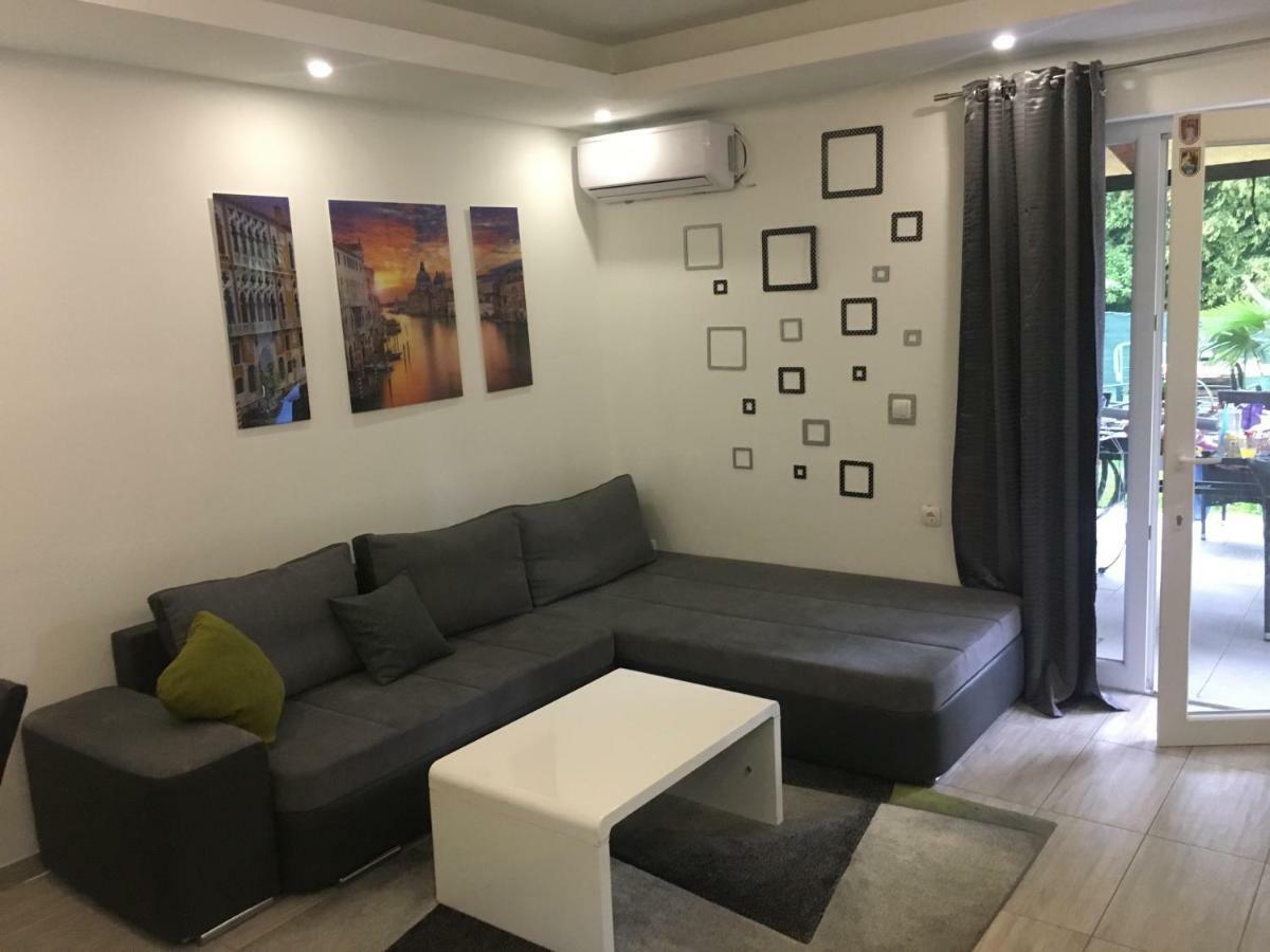 Ana Apartments Опатія Екстер'єр фото